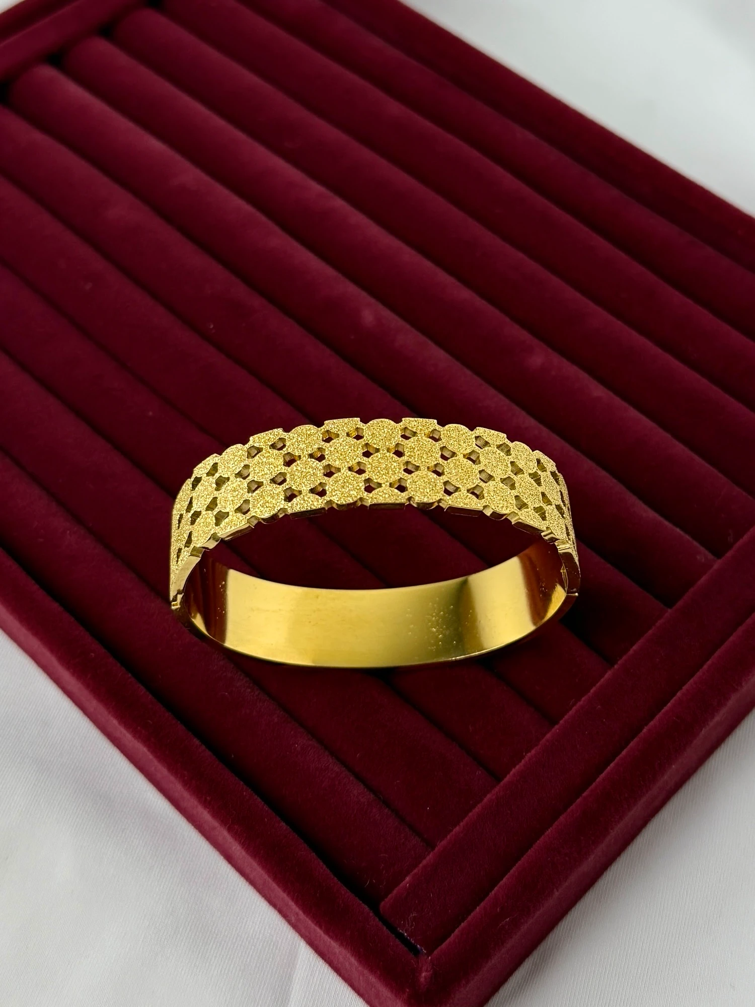 çelik gold simli kelepçe