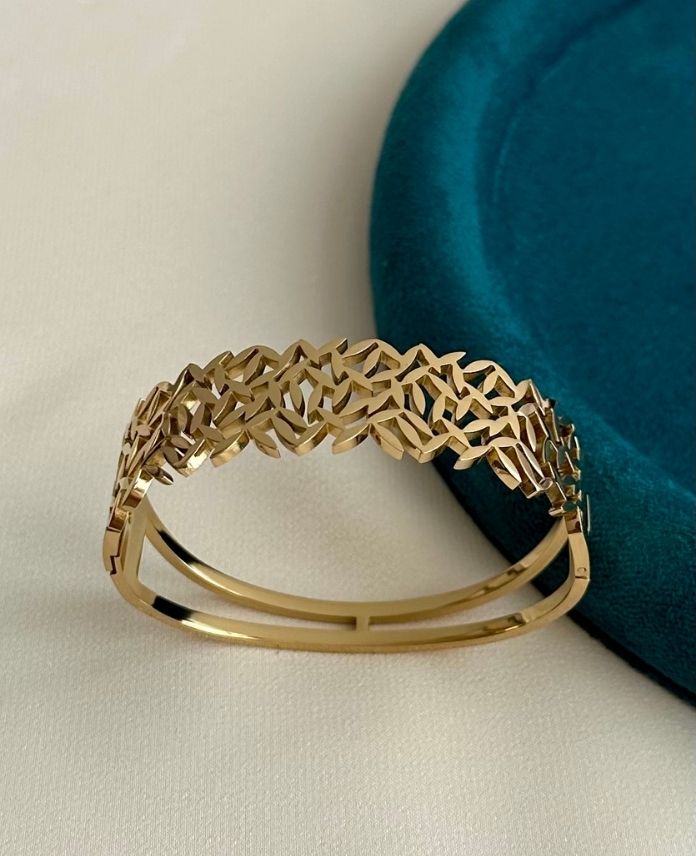 çelik gold yaprak dallı kelepçe
