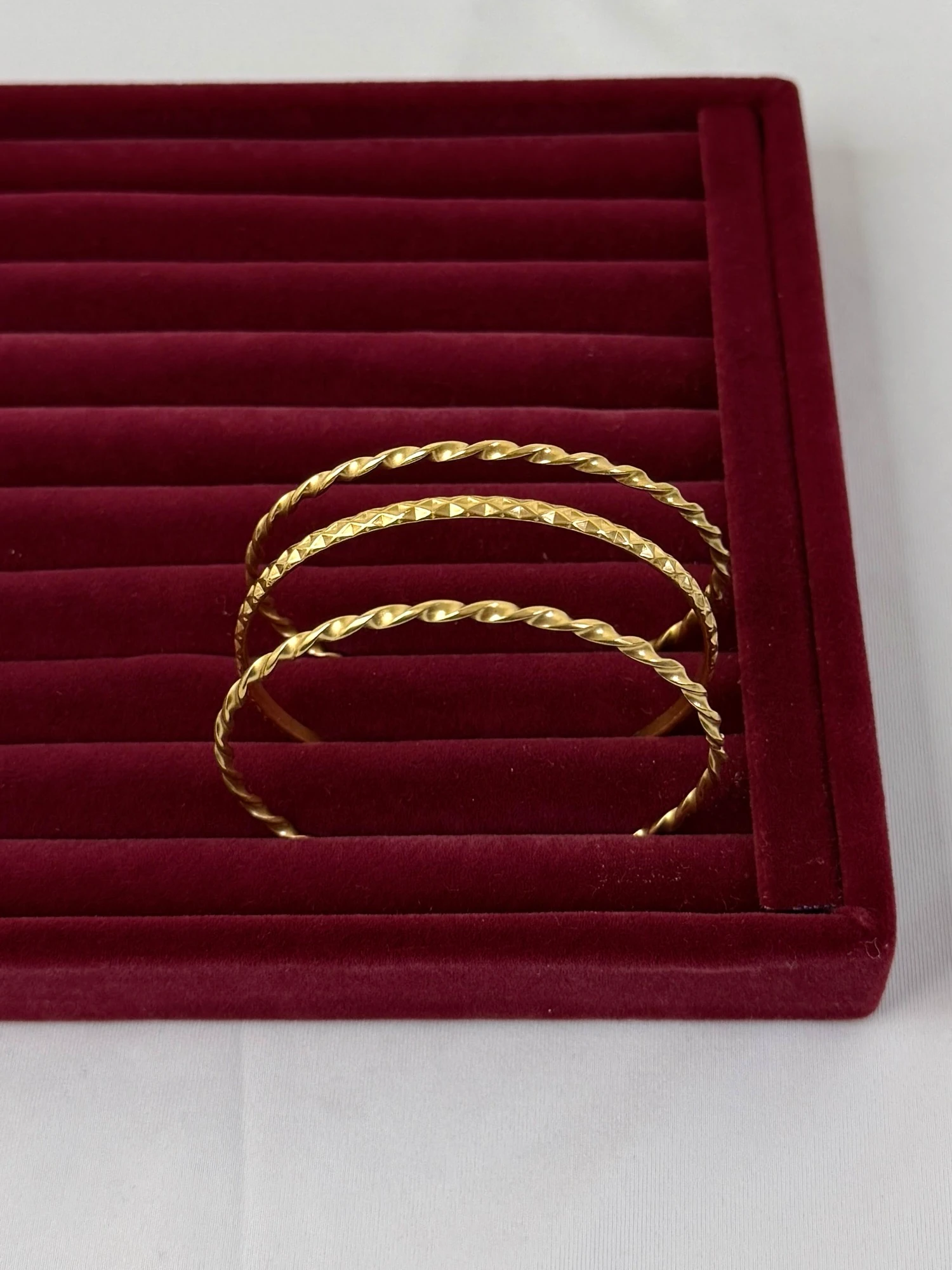 çelik gold desenli 65mm ajda kelepçe