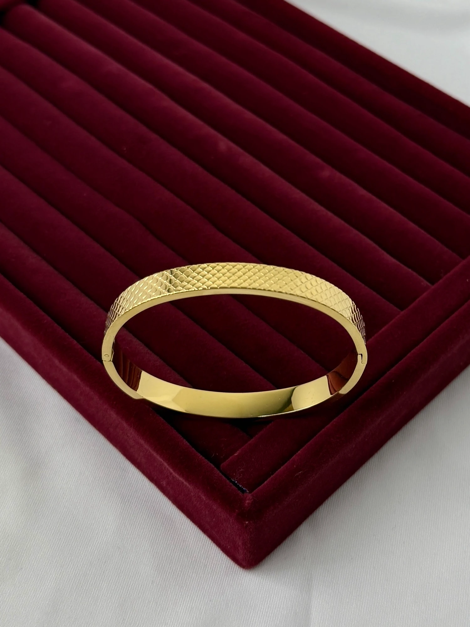 çelik gold tırtıklı kelepçe