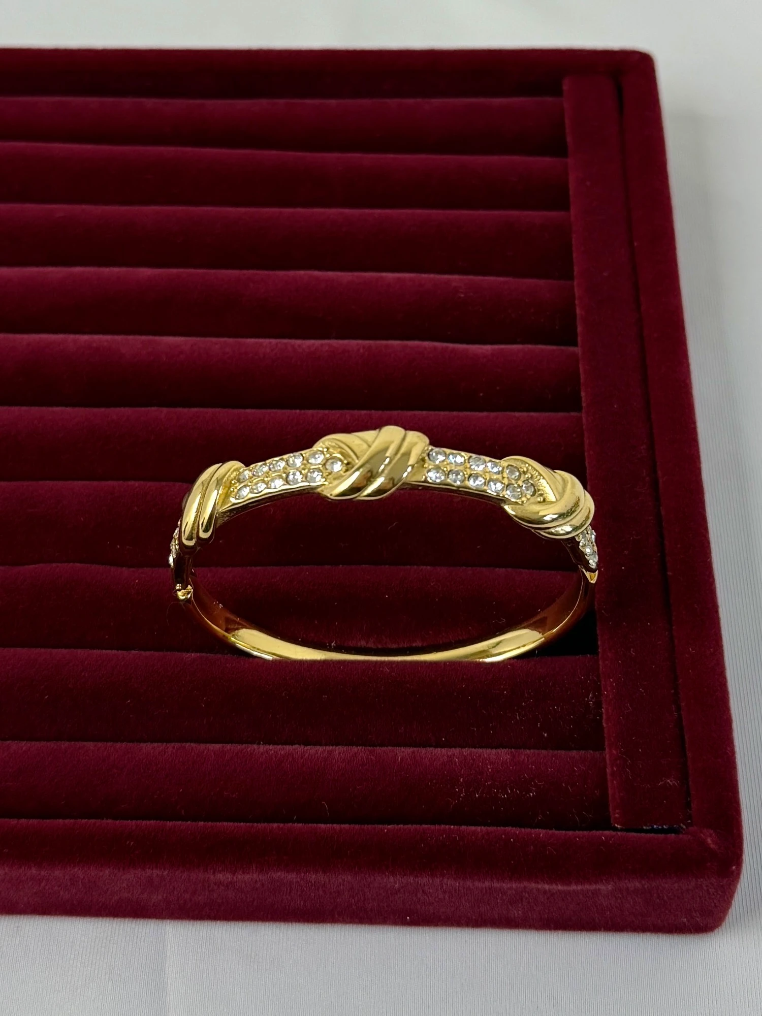 çelik gold burgu taşlı kelepçe