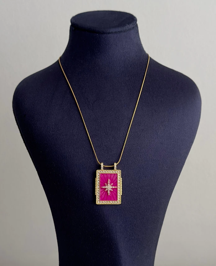 çelik gold dikdörtgen pembe kutup yıldızı 45cm kolye