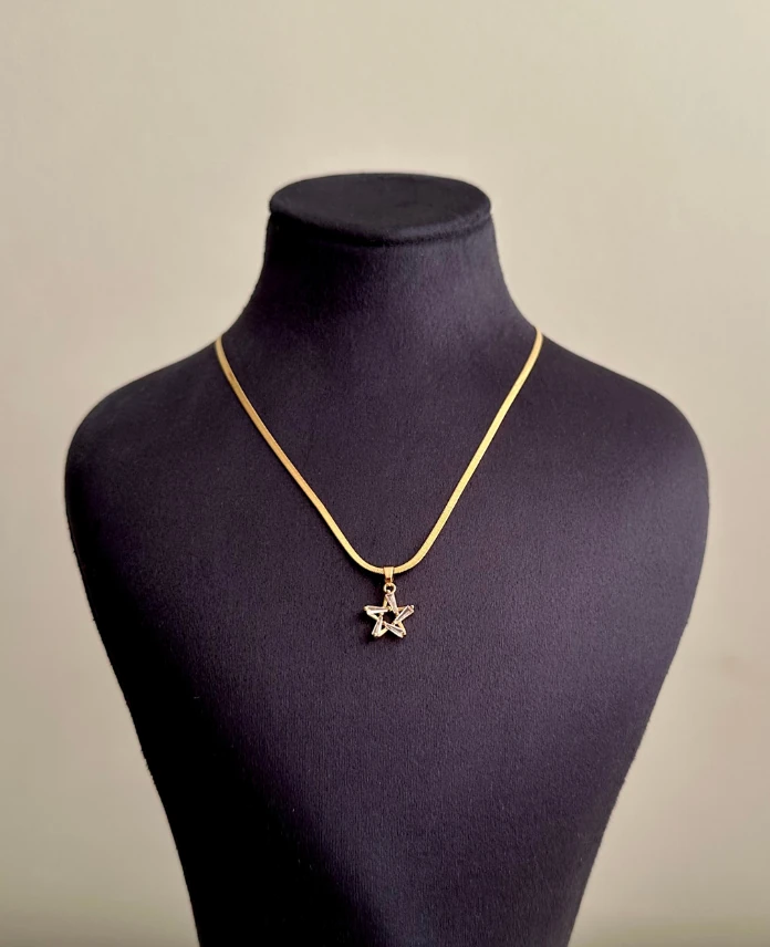 çelik gold yıldız italyan 45cm kolye