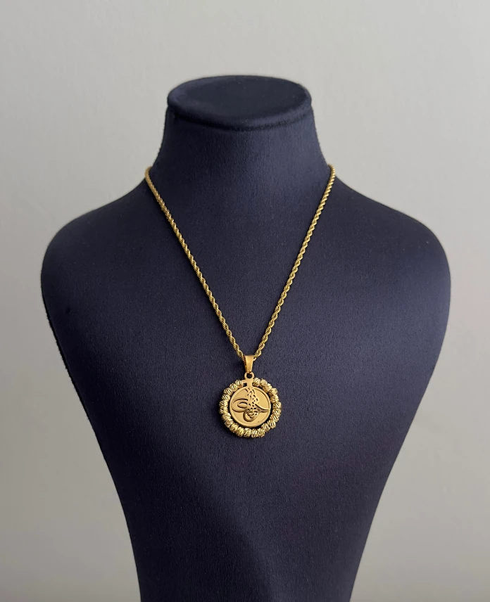 çelik gold tuğra dorika burgu 45cm kolye