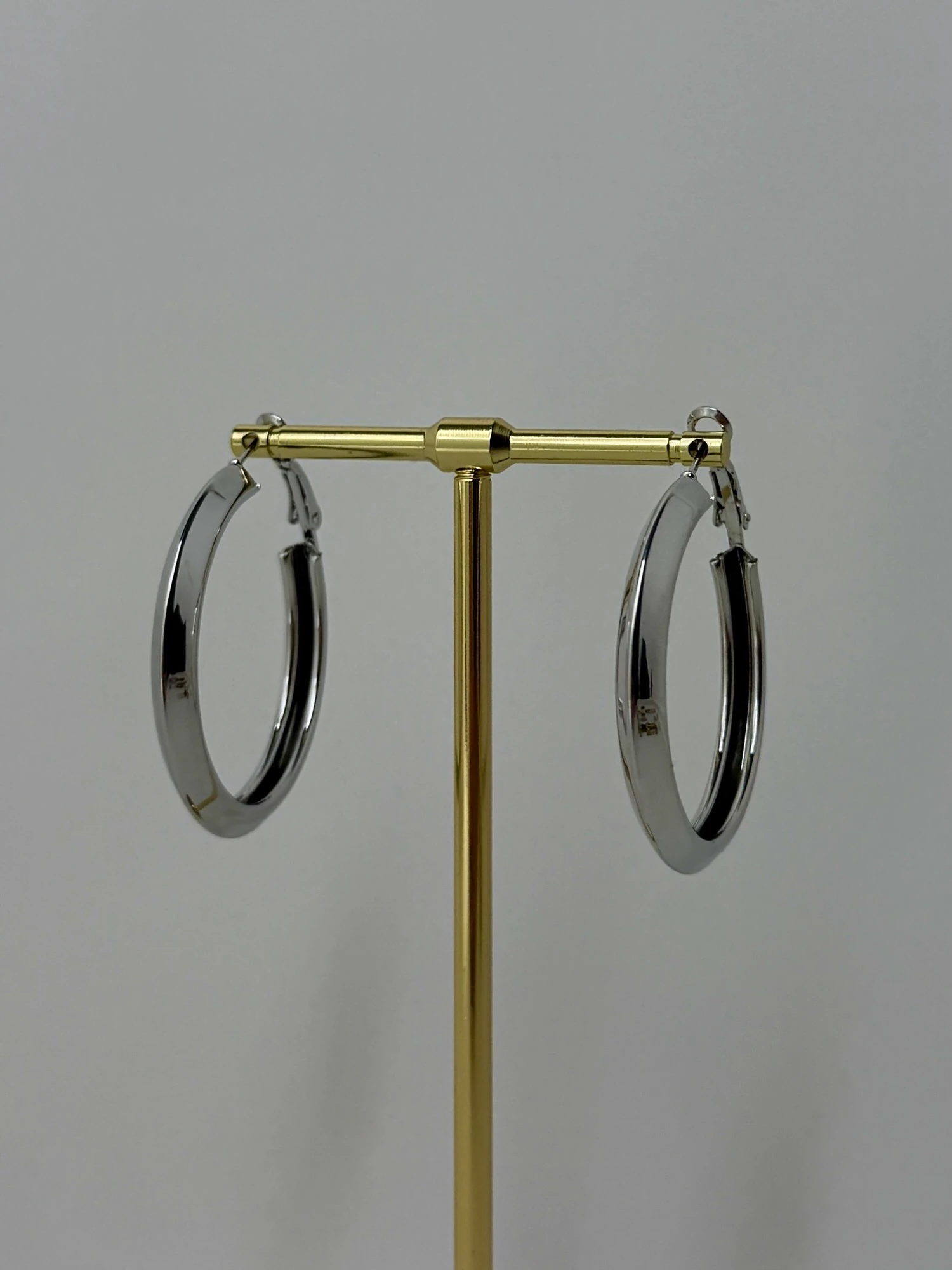 çelik silver halka küpe