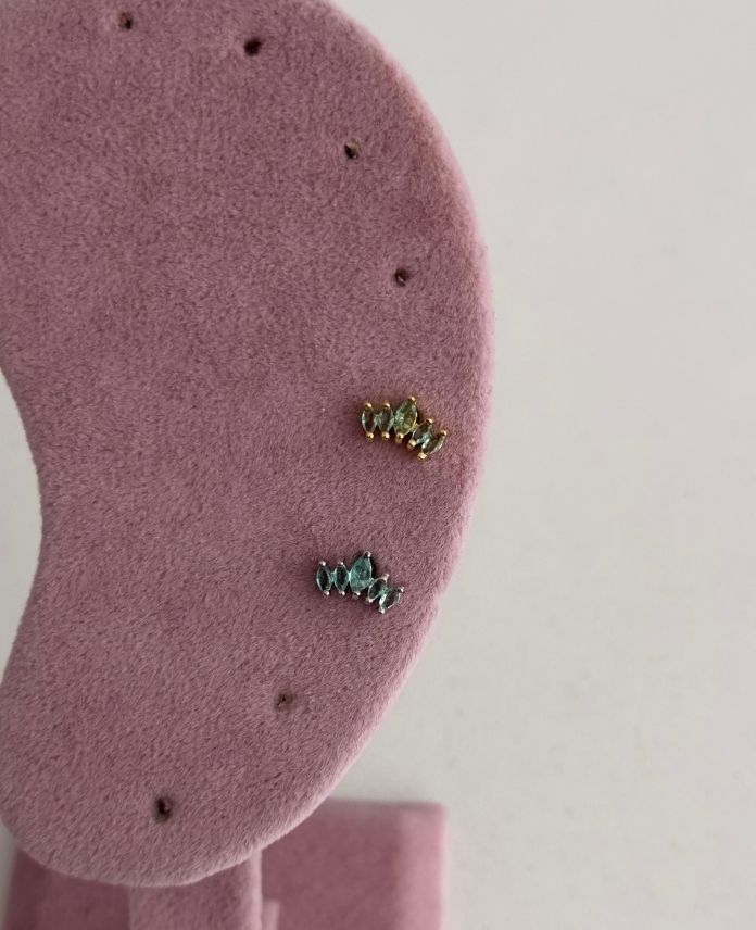 Çelik Taç Mavi Taş Tragus Piercing (Arkası Düz)