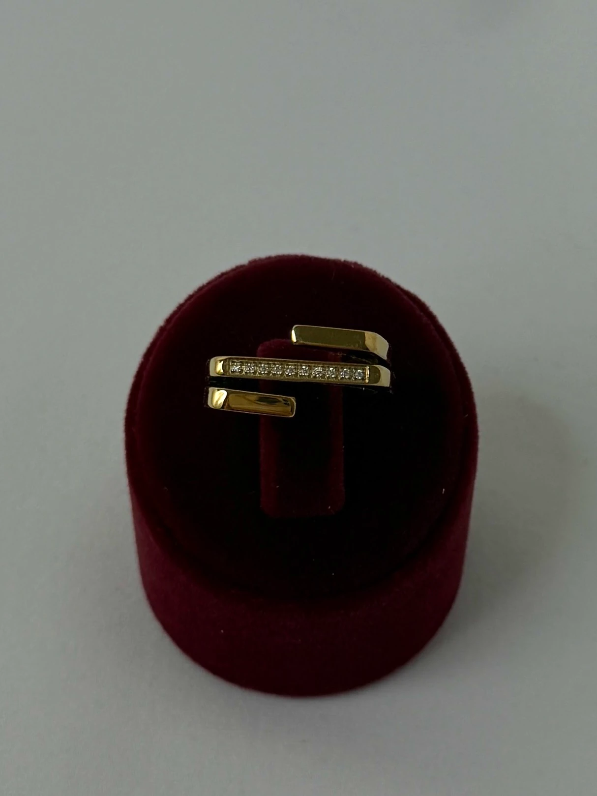 çelik gold numaralı üç sıra taşlı yüzük