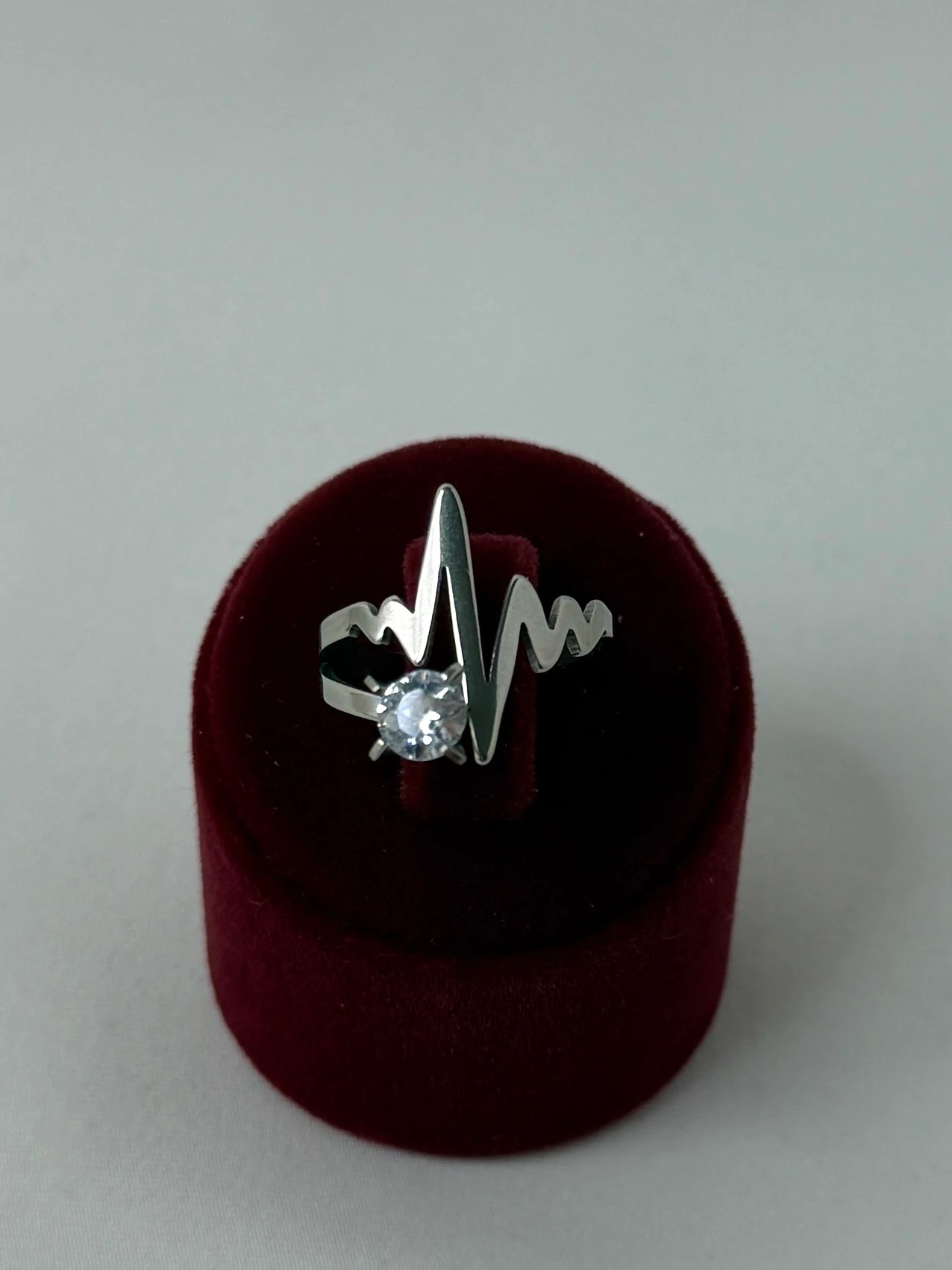 çelik silver numaralı desenli tektaş yüzük