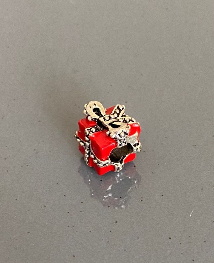 Pirinç Charm