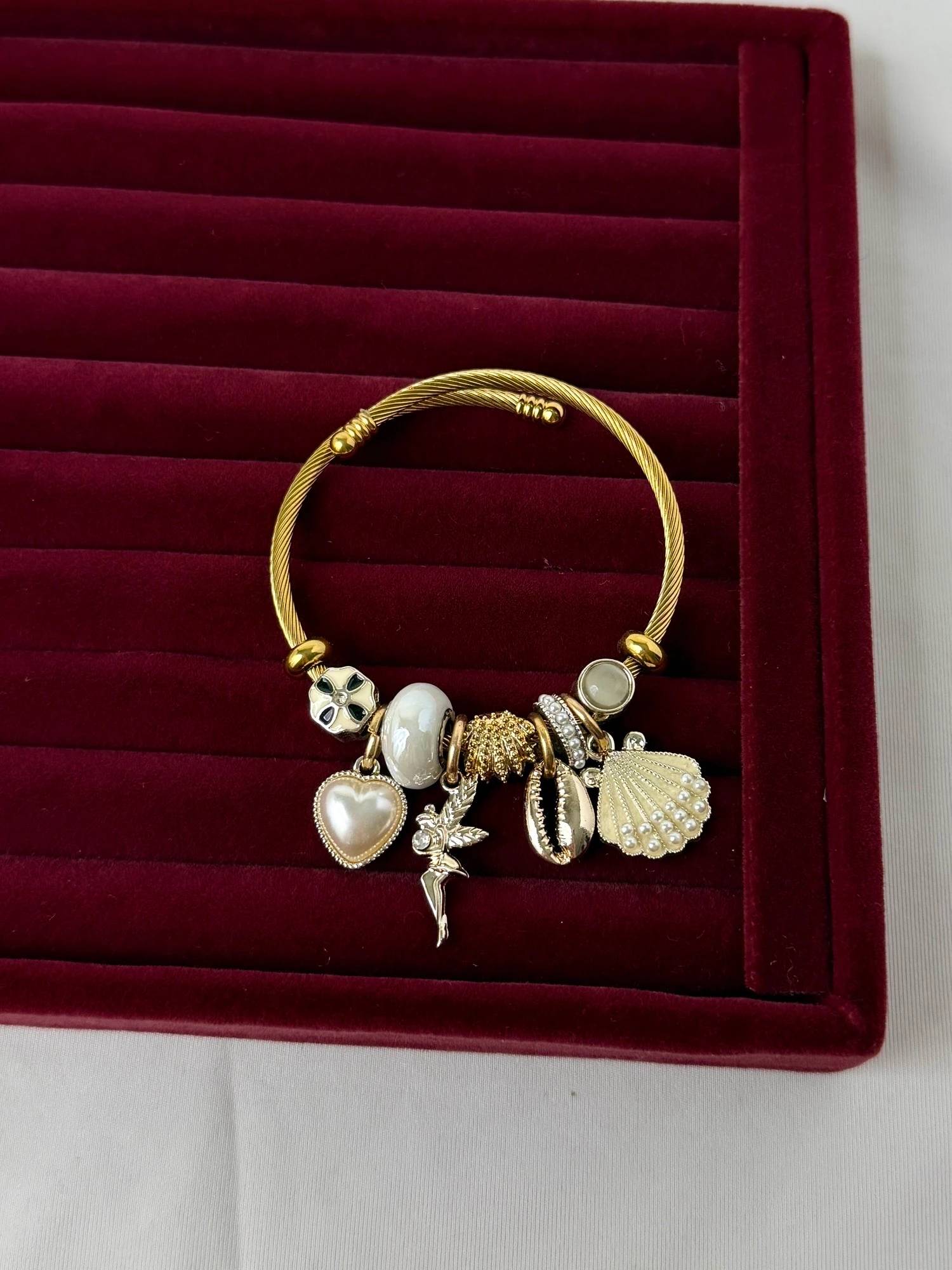 gold melek kalp inci beyaz pndr