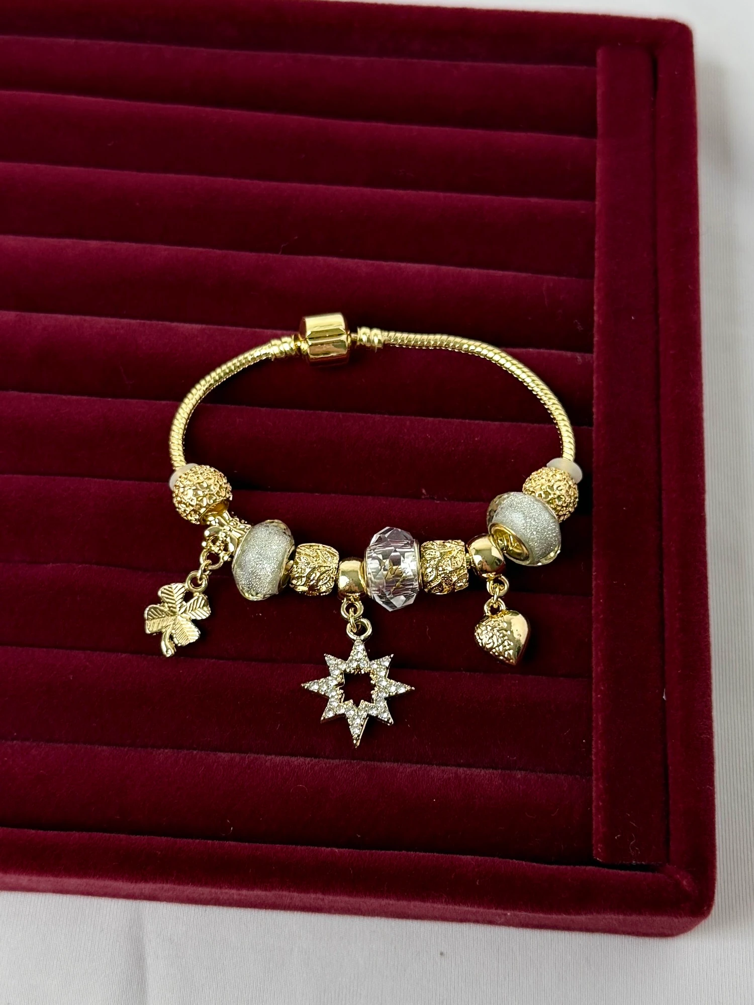 gold gerçek kordon yıldız kalp beyaz pndr