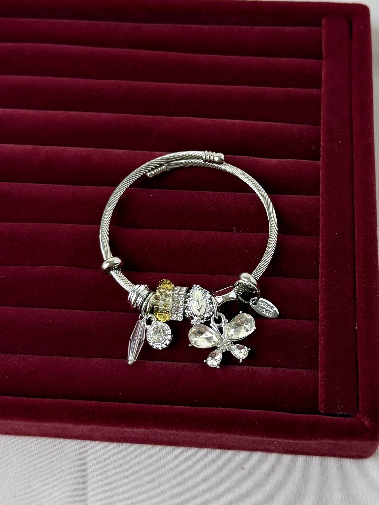 silver kelebek beyaz pndr