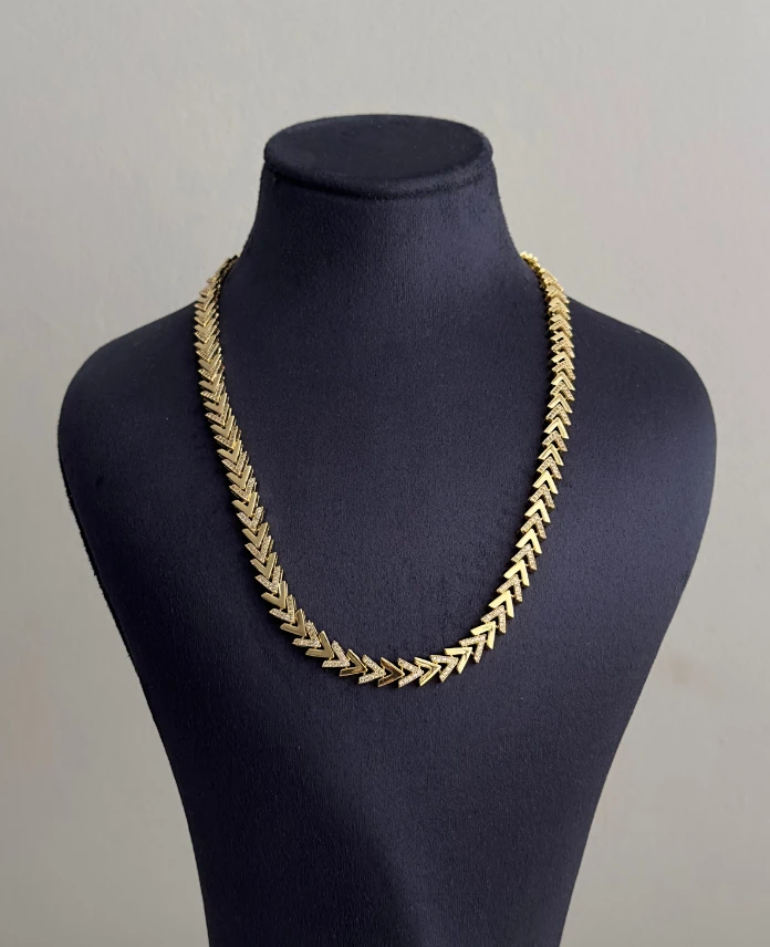 bijuteri vip gold ok desen taşlı 45cm kolye