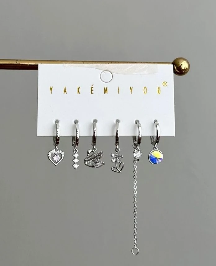 vip yakemıyou silver altılı küpe