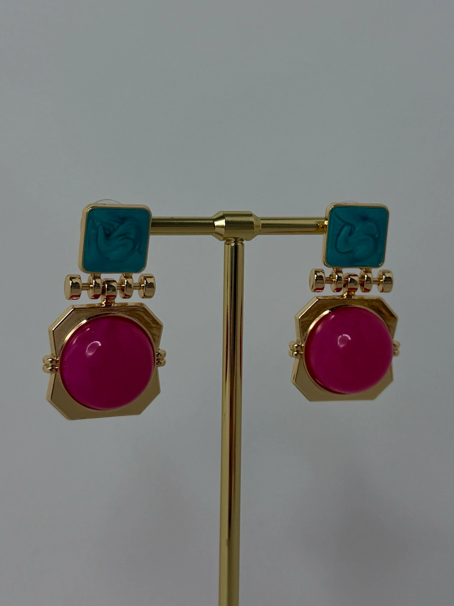 vip gold mavi pembe doğaltaş ikili küpe