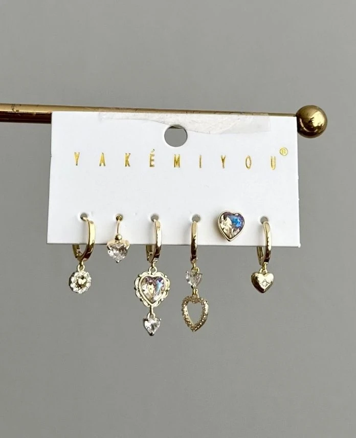 vip yakemıyou gold altılı küpe