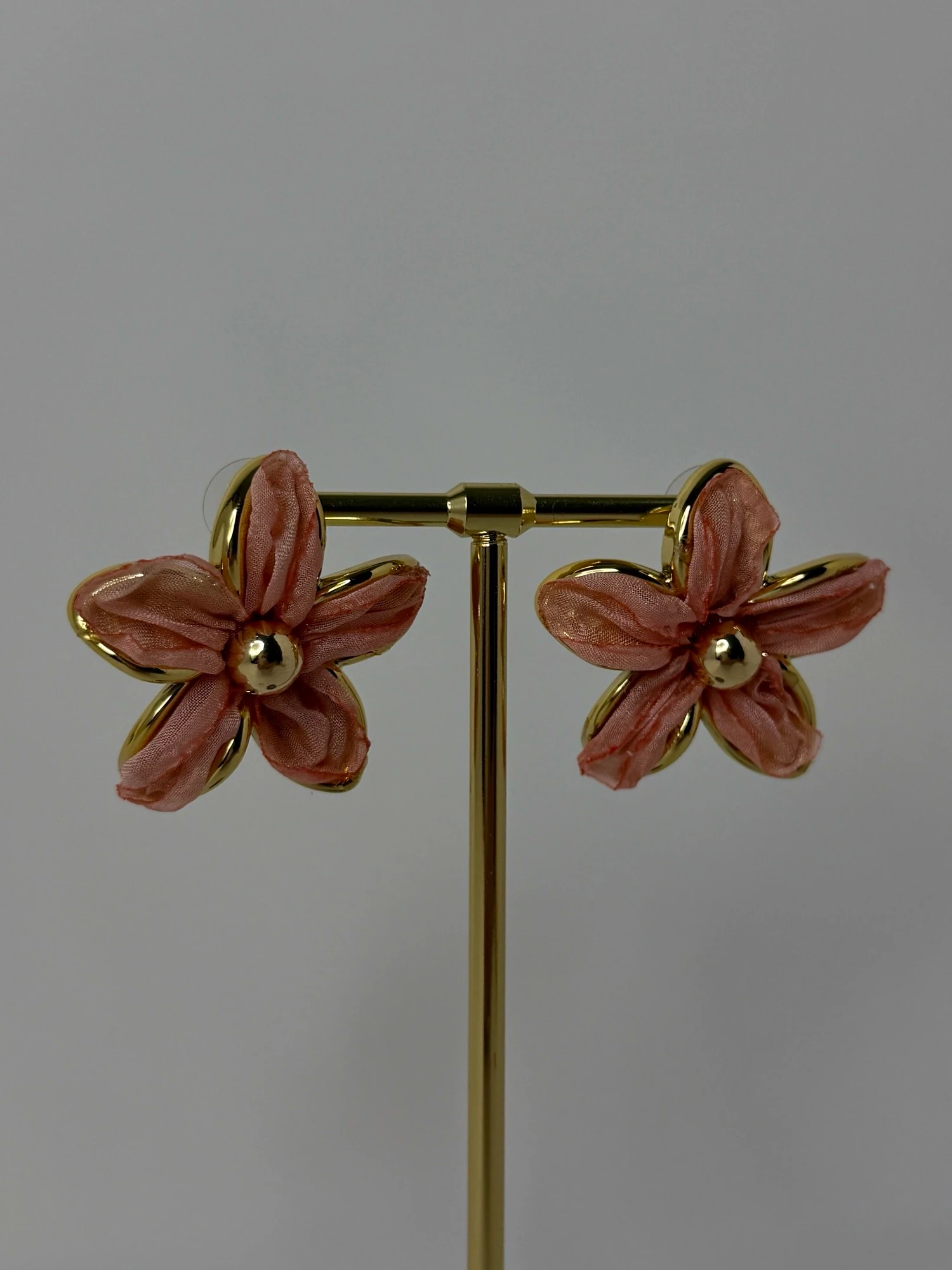 vip gold pembe çiçek tül küpe