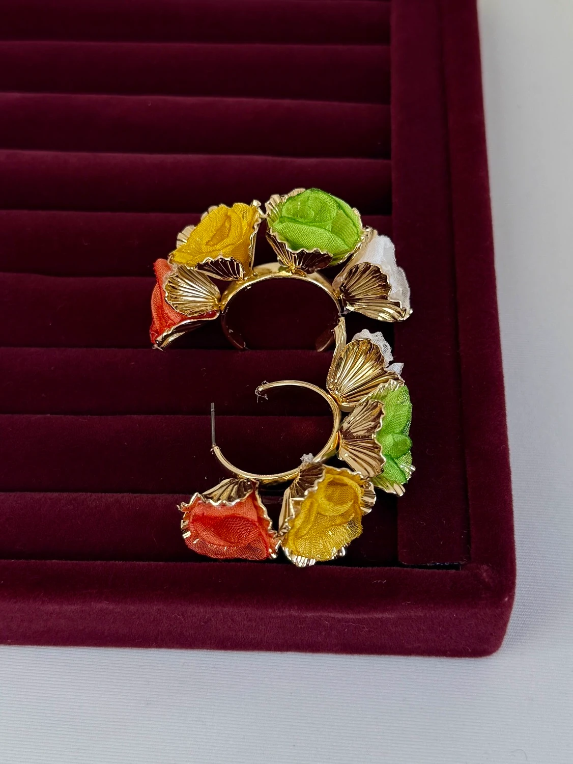 vip gold halka çiçek renkli küpe