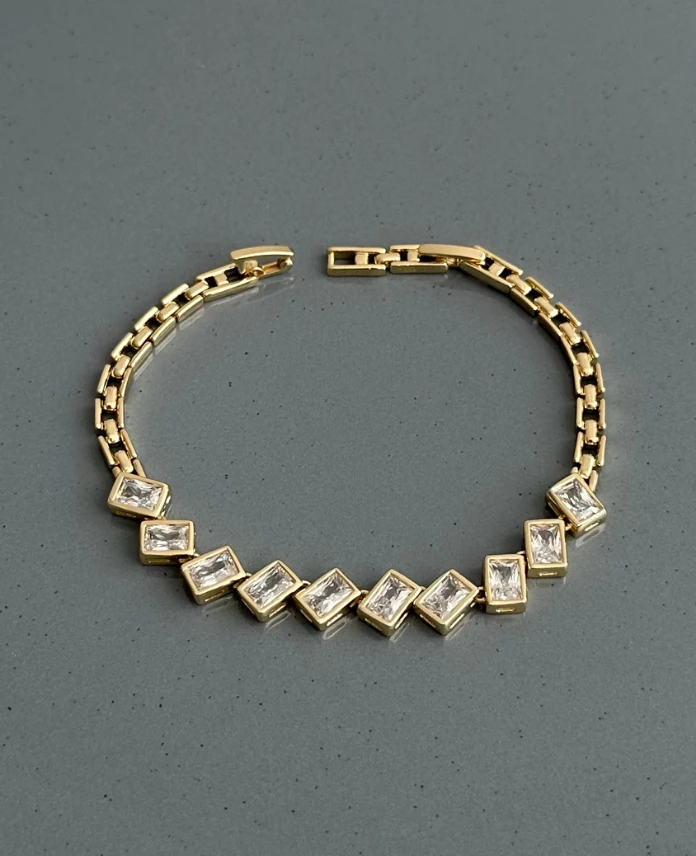 xuping gold dikdörtgen çapraz taşlı bileklik