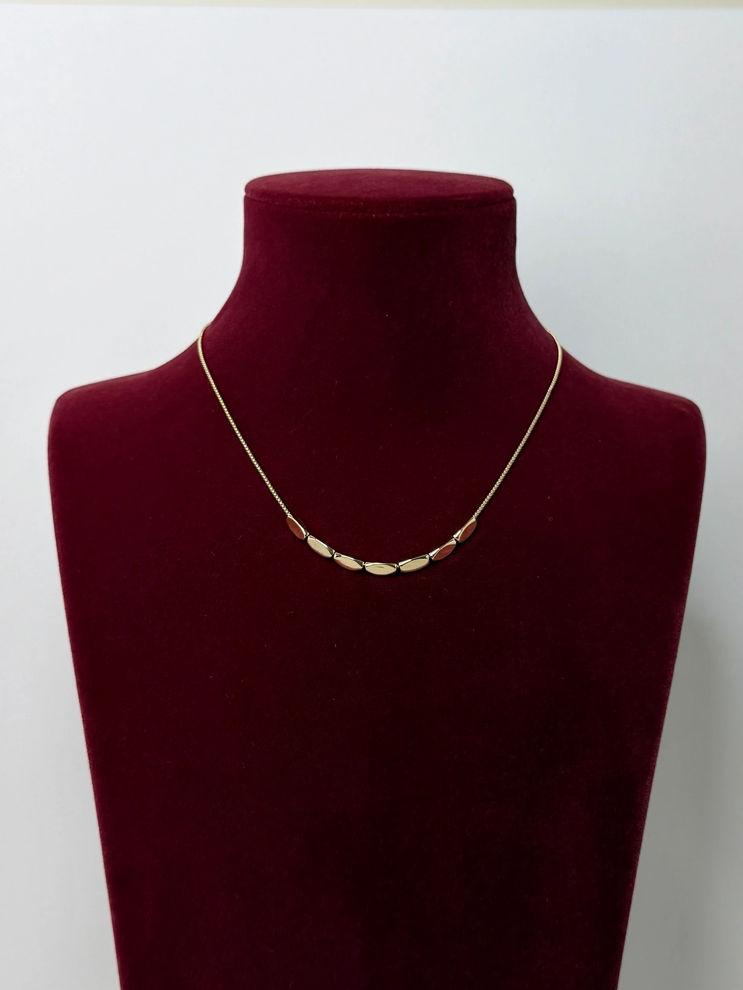 xuping gold üçgen kolye