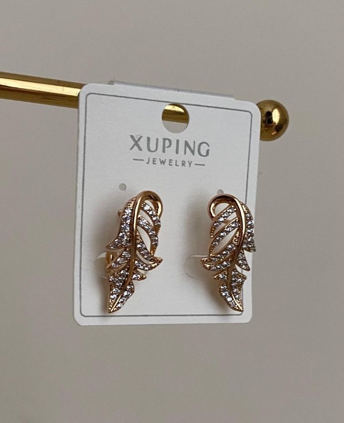 Xuping Yaprak Ters Taşlı Küpe