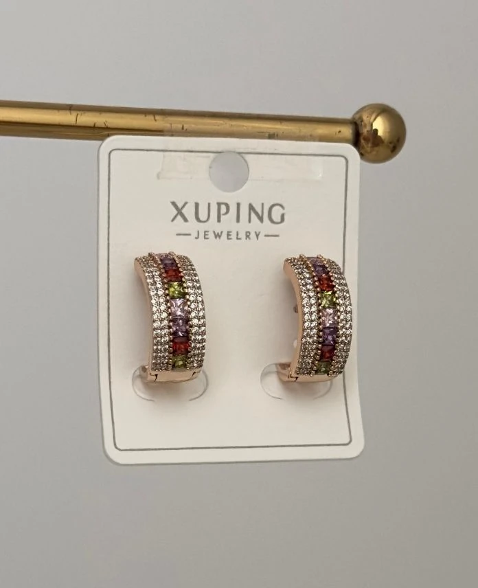 Xuping Halka Ortası Renkli Taşlı Küpe